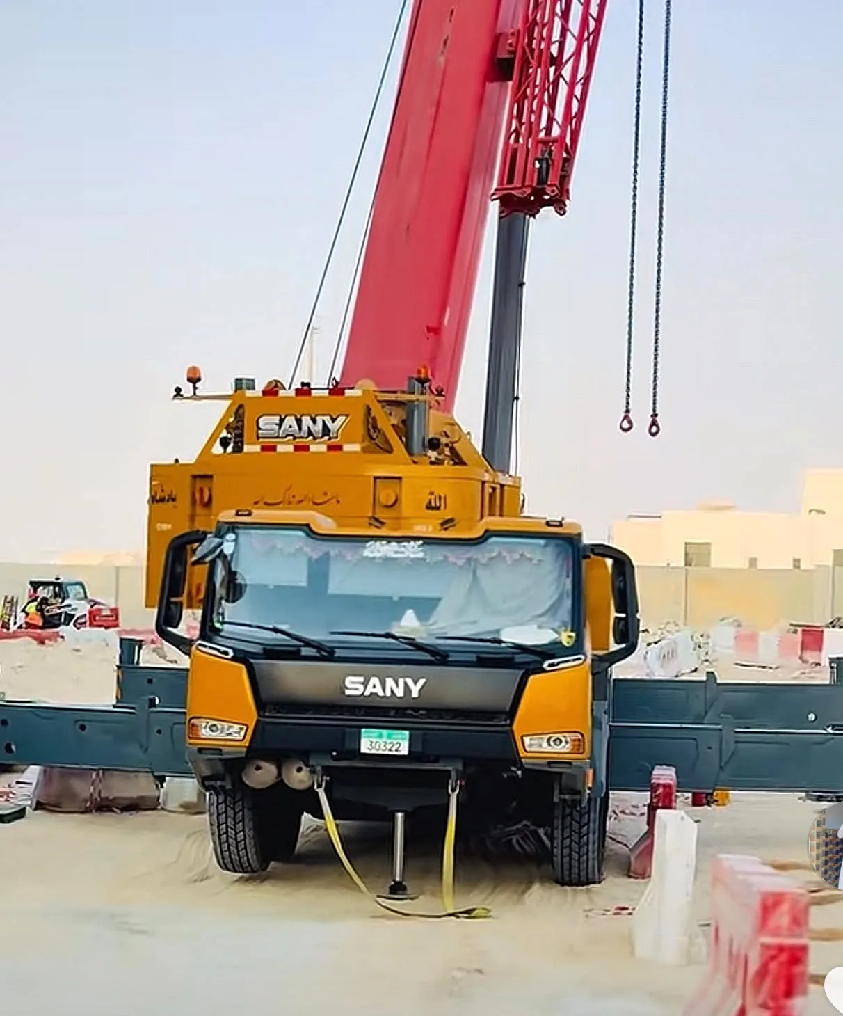 100 Ton Mobile Crane